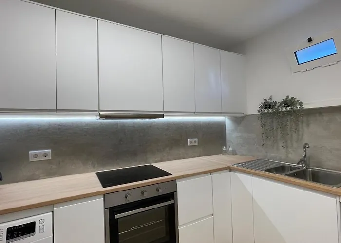 Do Largo Apartamento Funchal (Madeira)